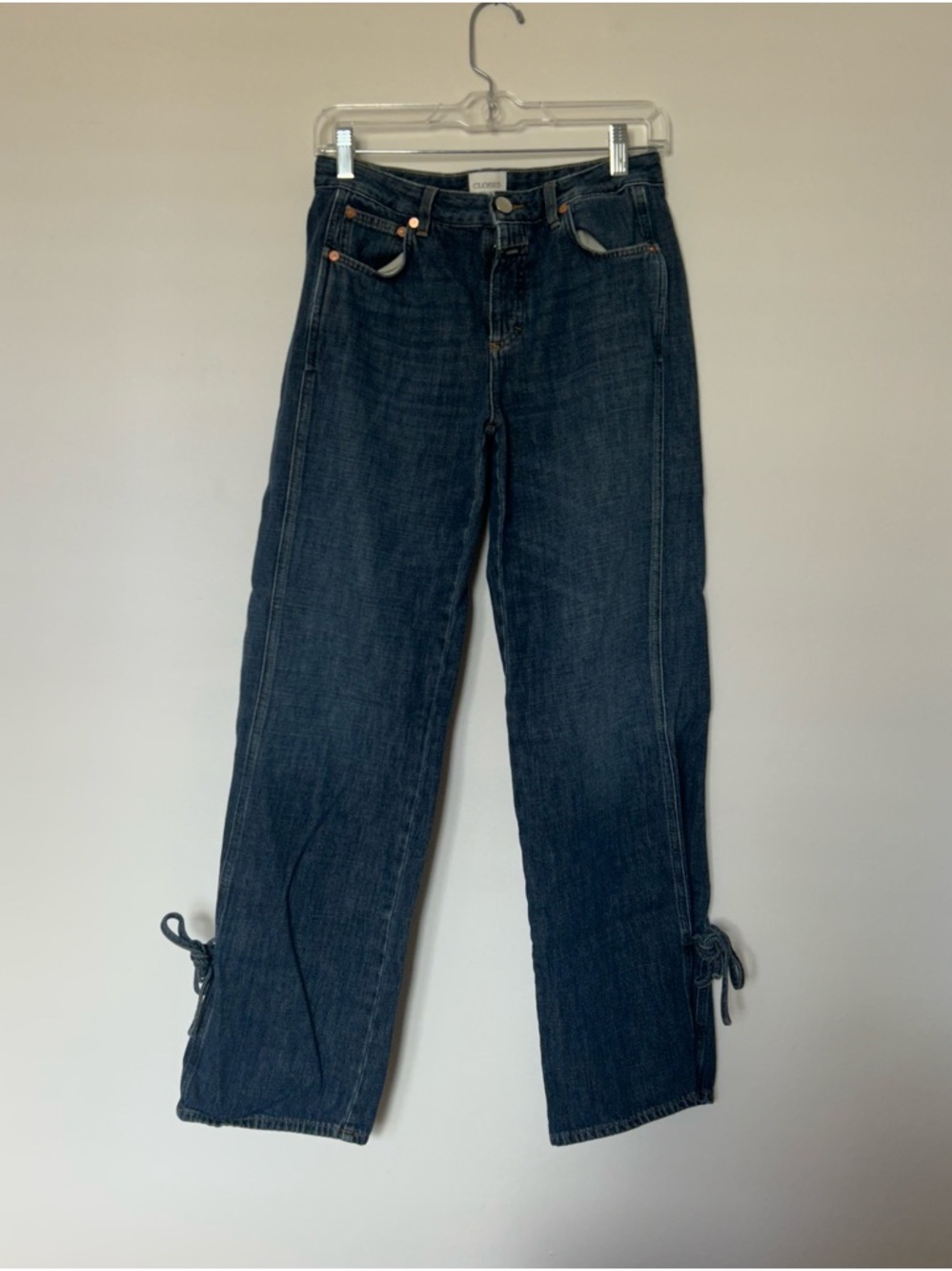Closed Dark Blue Straight-Leg Jeans with Ankle Ties